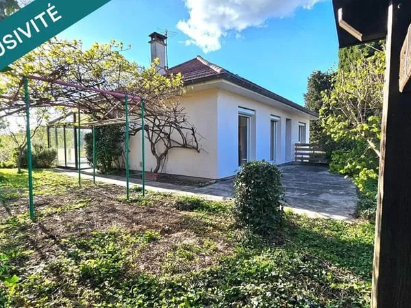 SAINT PIERRE DE CHANDIEU MAISON T5 - 106m² / VERANDA 18m² / JARDIN