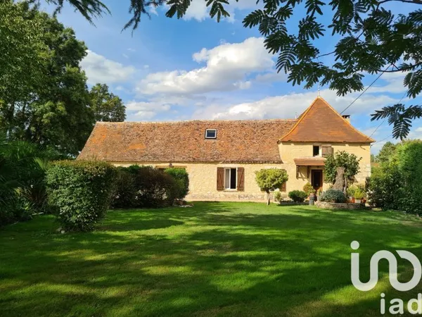 Maison 6 pièces 240 m²