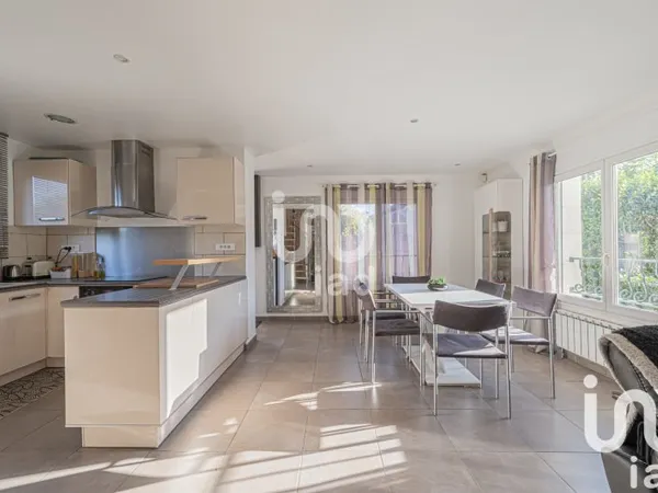 Maison 5 pièces 84 m²