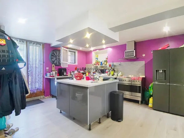 Maison 5 pièces 140 m²