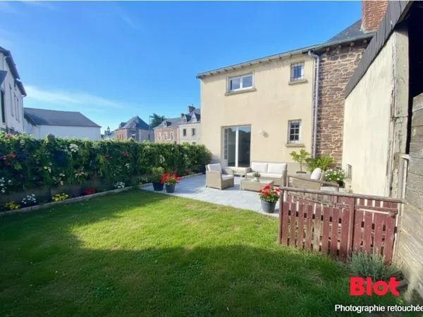 A VENDRE BLOT IMMOBILIER BOISGERVILLY (35360) Maison à vendre avec 4 chambres - Garage - Terrain