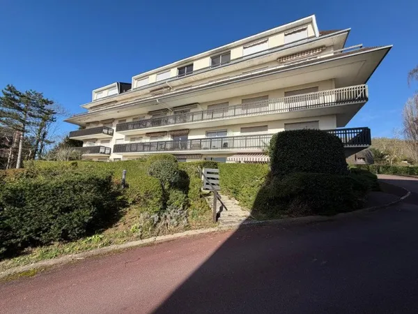 Studio 1 pièce 35 m²