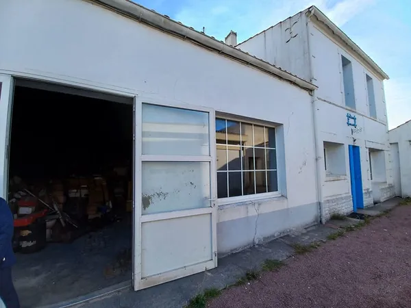 Maison à rénover - coeur de bourg de DOLUS, fort potentiel