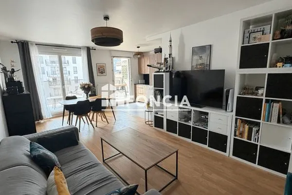 Appartement 4 pièces 82 m²