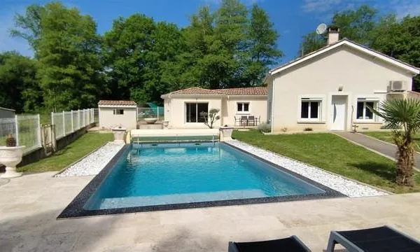BELLE MAISON RESTAURÉE SECTEUR MADAILLAN