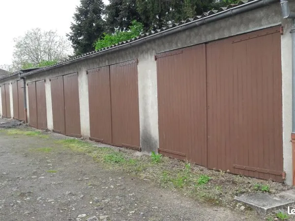 Montluçon Garage proche école de gendarmerie