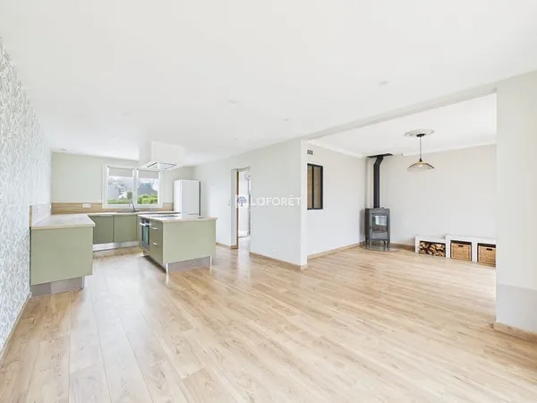 Maison Ergue Gaberic 5 pièce(s) 93.4 m2