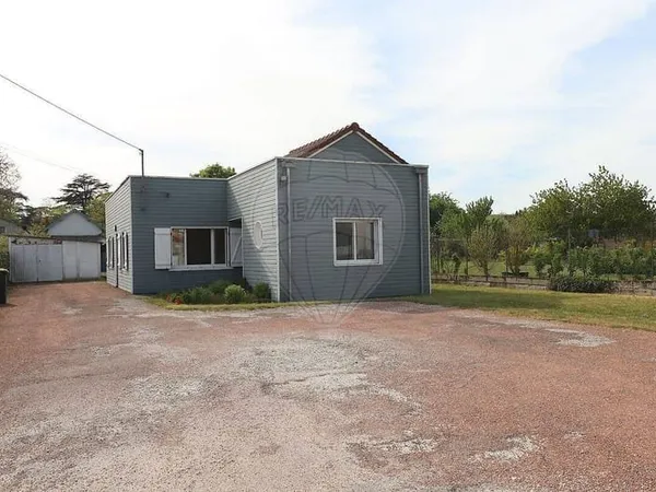 Local commercial 83 m²