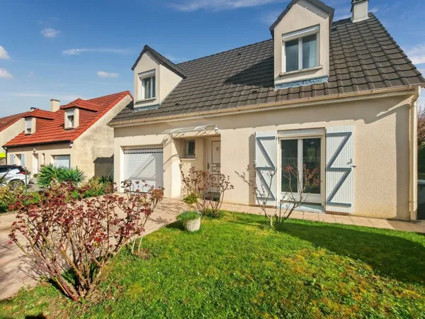 77680 - ROISSY EN BRIE - MAISON INDIVIDUELLE DE 145M2 HABITA