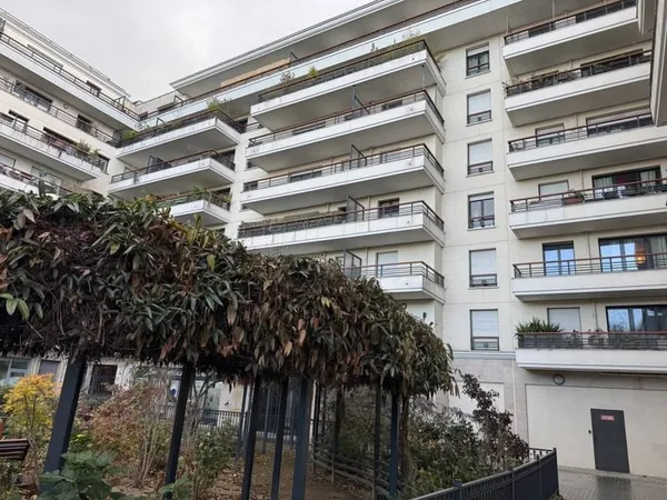 Studio 1 pièce 31 m²