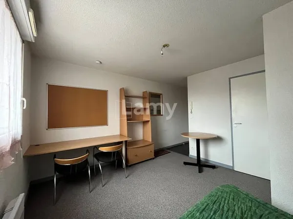 Studio 1 pièce 18 m²