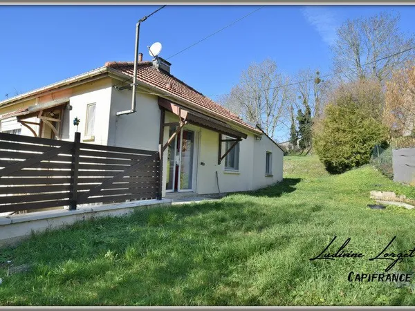 Maison à vendre 4 pièces de plain-pied Hameau de NEUILLY SAINT FRONT (02) - 86m2 habitables - 3 cham