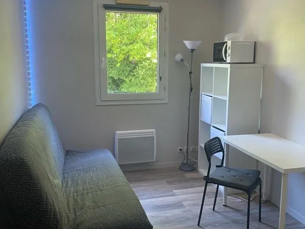 Appartement proche Grammont 1 pièce 13M2
