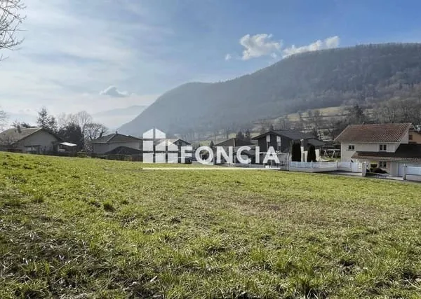 Terrain constructible 1000 m²