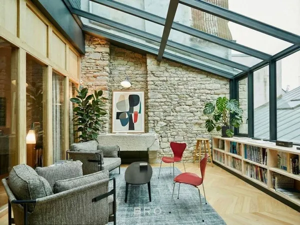 Appartement 5 pièces 208 m²