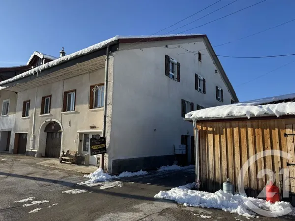 Appartement 4 pièces 104 m²