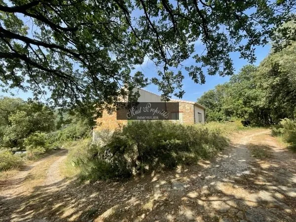 ANCIENNE BERGERIE DE 200 m2.