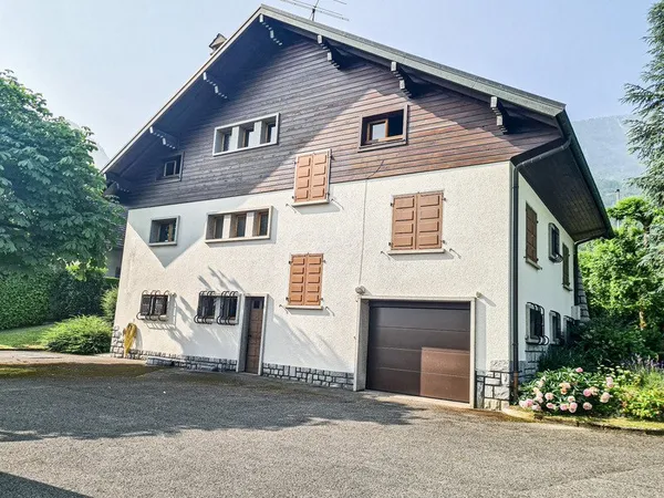 Maison à vendre 8 pièces MARNAZ (74)