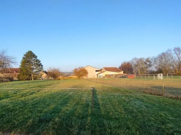 Terrain de loisir non constructible 620 m2