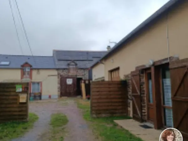 Ensemble immobilier, 3 maisons dont un Gîte ,Gael 268 m2 h