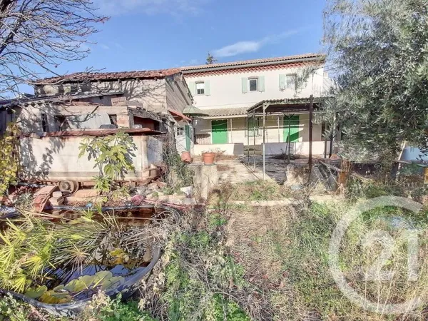 Maison 2 pièces 134 m²