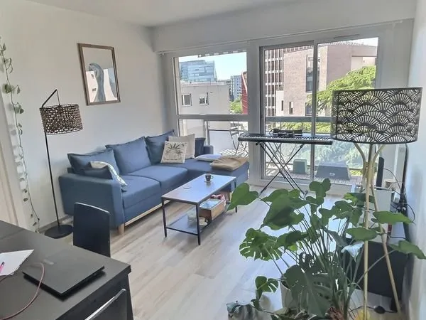 T3 lumineux · 61m² · Lyon 3