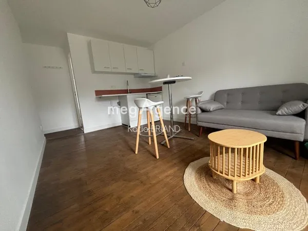 Appartement coté gare . T2 rénover