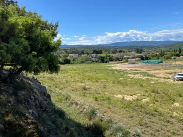 Terrain 500 m²