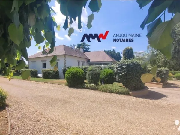Maison 10 pièces 264 m²