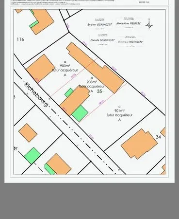 TERRAIN 900 m2