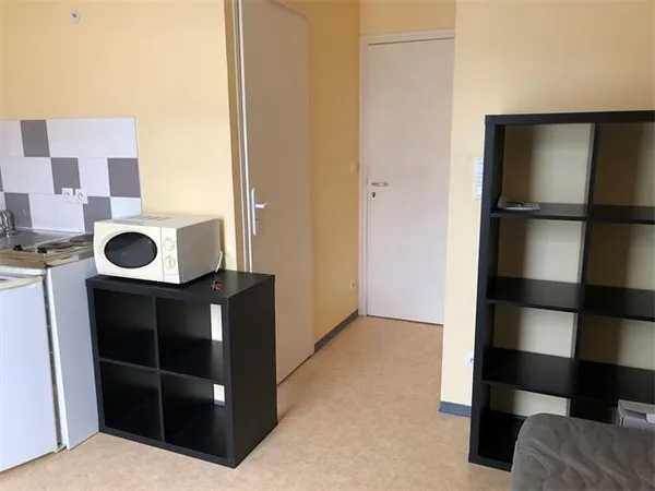 Studio meublé 15m² - Angoulême - Quartier Victor Hugo
