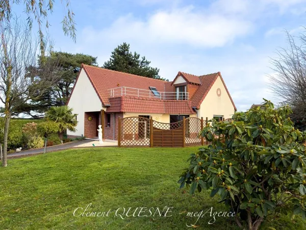 MAISON D'ARCHITECTE / 4 CH / SOUS-SOL COMPLET