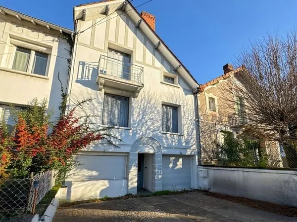 Immeuble 7 pièces 201 m²