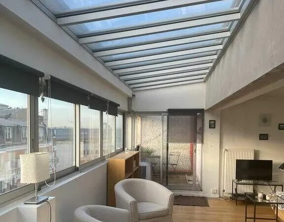 Location meublée studio 44m² Pelleport