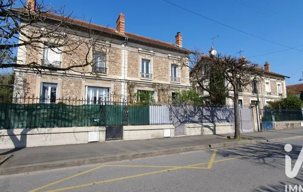 Maison 6 pièces 181 m²