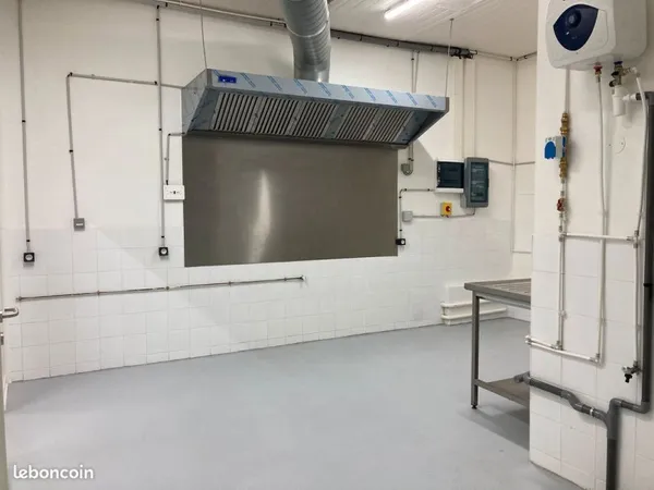 Laboratoire Cuisine - idéal Dark Kitchen - 25 m²