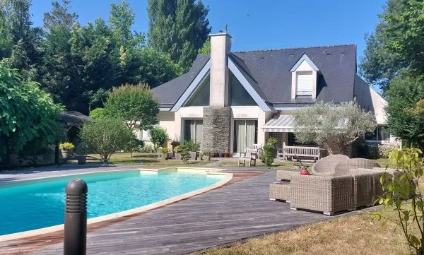 Maison 6 pièces 186 m²