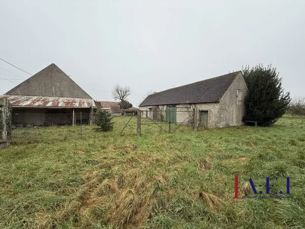 Corps de ferme de 200 m2 sur 1500 m2 de terrain