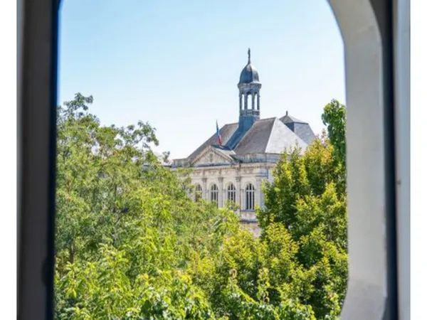 Loue chambre chez l'habitant