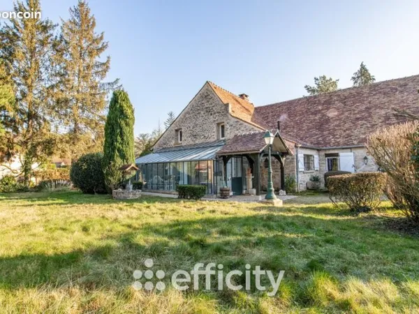 Maison 7 pièces 300 m²