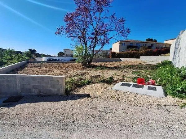 Terrain constructible 355 m²