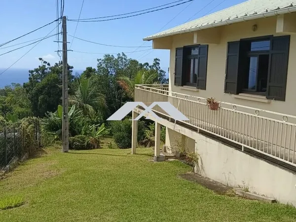 MAISON F4 PONT D'YVES
