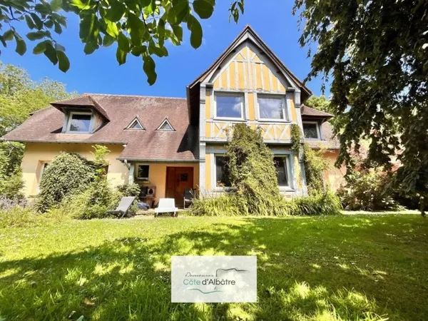 Maison de luxe 10 pièces 236 m²