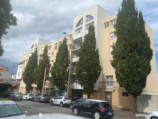 Appartement 5 pièces 95 m²