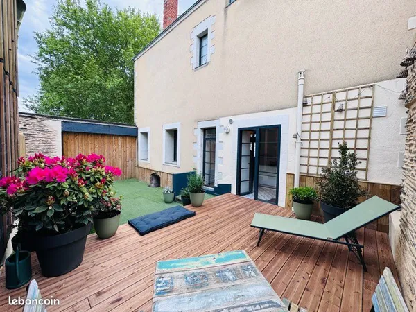 Maison Doutre / Saint Jacques