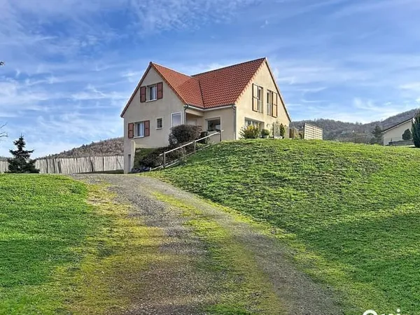 Maison 6 pièces 137 m²