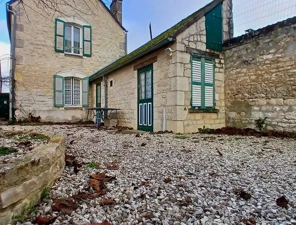 Charmante maison de village auxerre sud