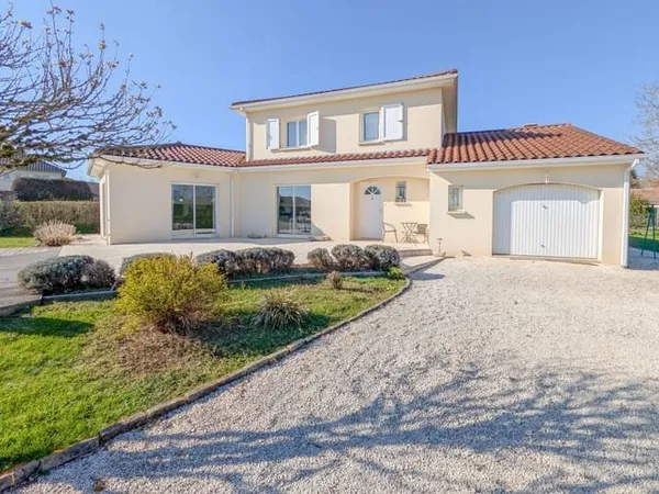 Maison 5 pièces 138 m²
