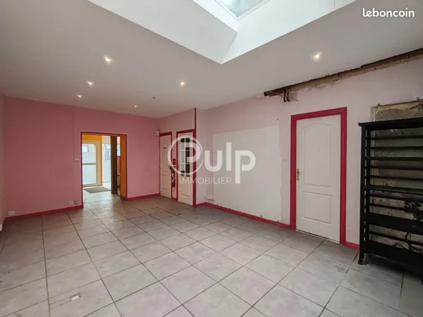 Local commercial 86 m²