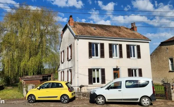 Maison de campagne rénovée (112m²) avec grand terrain au bord de l'eau - La Romaine (70130)